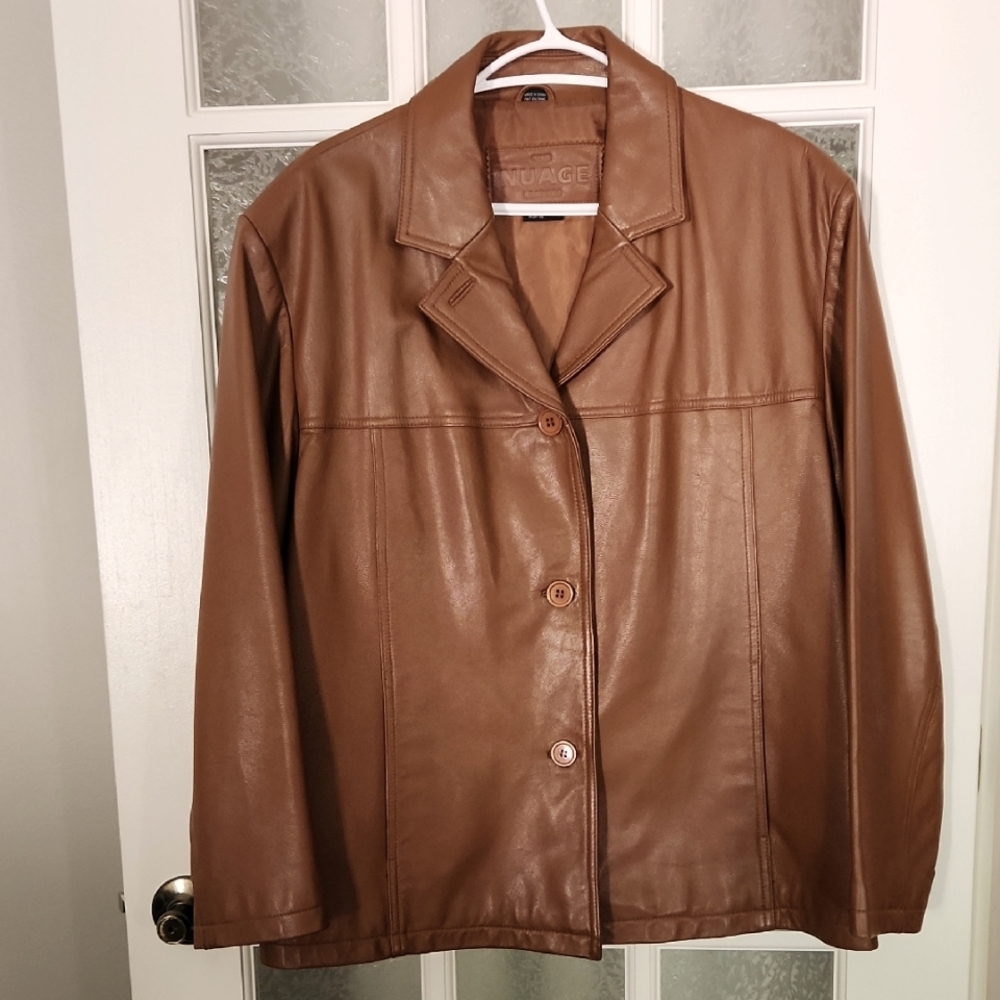 Nuage Women's Tan Classic Leather Jacket